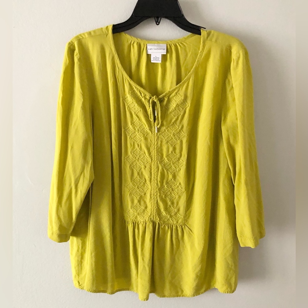 Liz Claiborne Rayon Embroidered Peasant Top